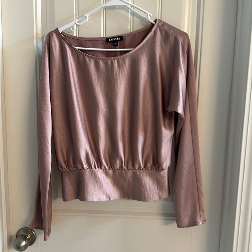 Express long sleeve top